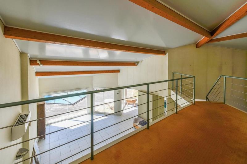 Maison - 281 m² - 7 pièces