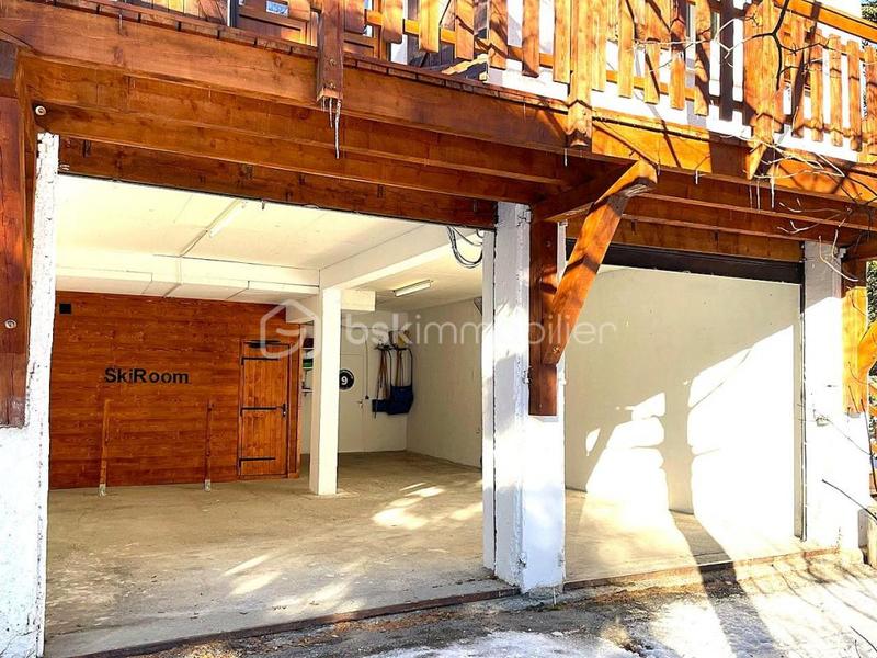 Châlet - 270 m² - 5 pièces