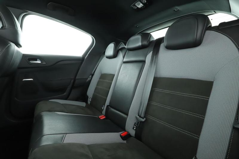 Ds Ds 4 1.6 Thp So Chic Eat6 165 ch