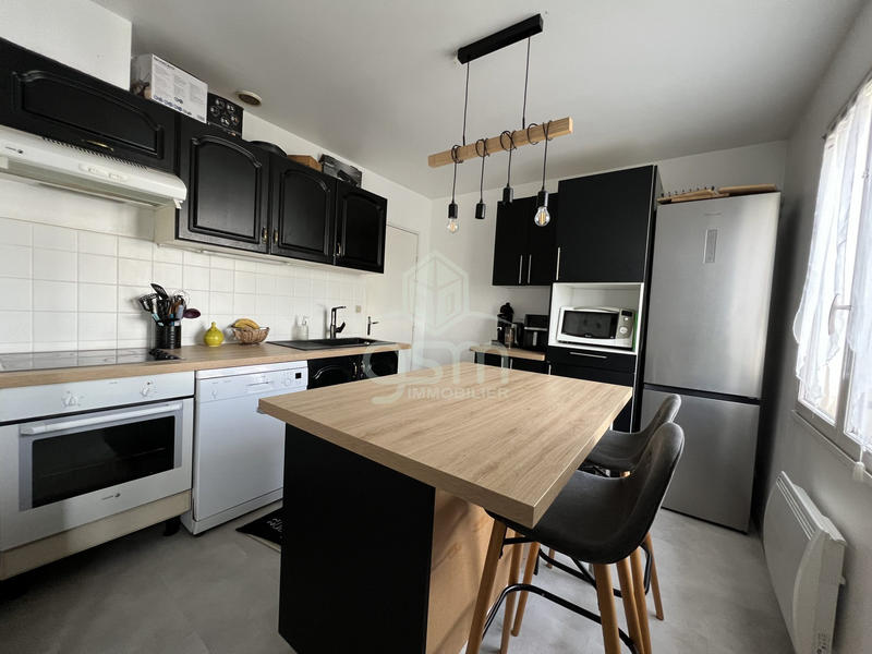 Maison - 81 m² - 5 pièces