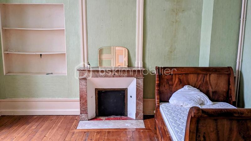 Maison ancienne - 270 m² - 8 pièces