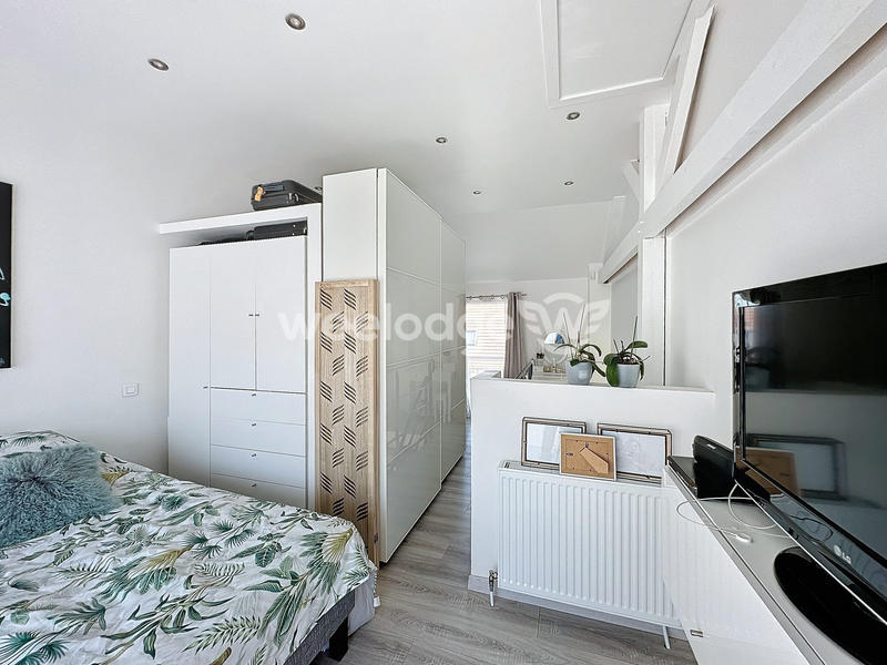 Maison - 97 m² - 5 pièces