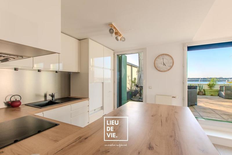 Appartement ancien - 109 m² - 5 pièces