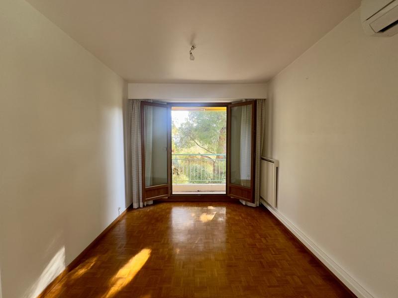 Appartement - 101 m² - 5 pièces