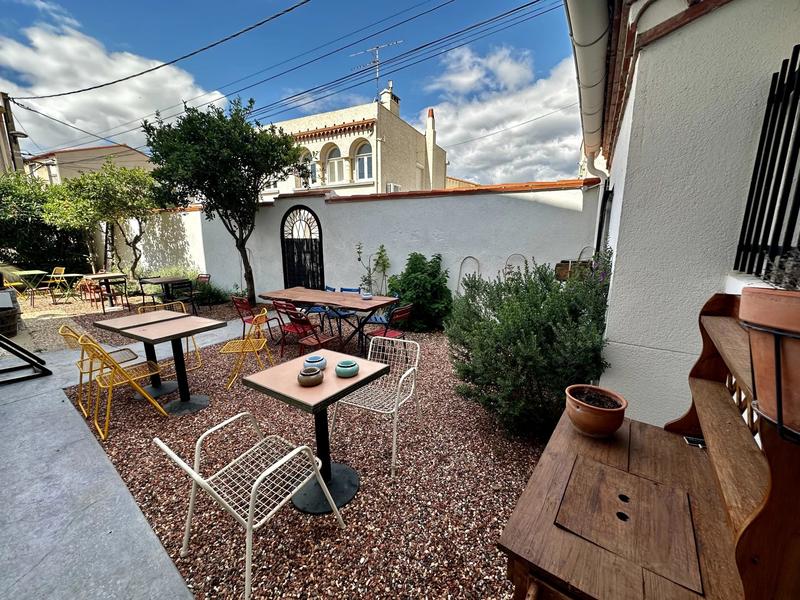 Maison chambre d'hôtes - 340 m² - 8 pièces