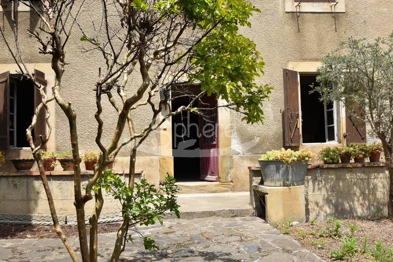 Maison - 175 m² - 9 pièces