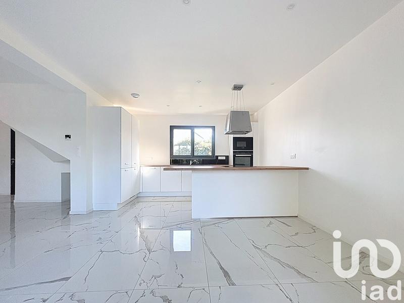 Maison - 162 m² - 6 pièces