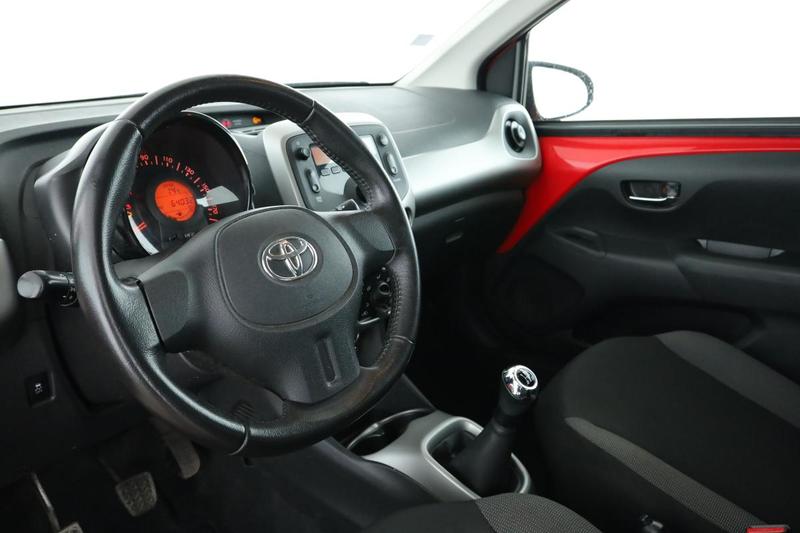 Toyota Aygo 1.0 Vvt-i X-Red 3p 69 ch