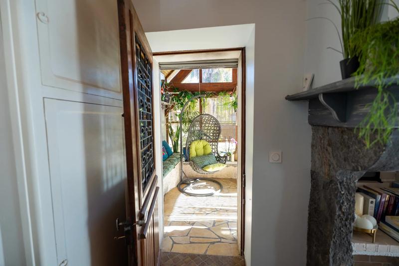 Maison - 185 m² - 5 pièces