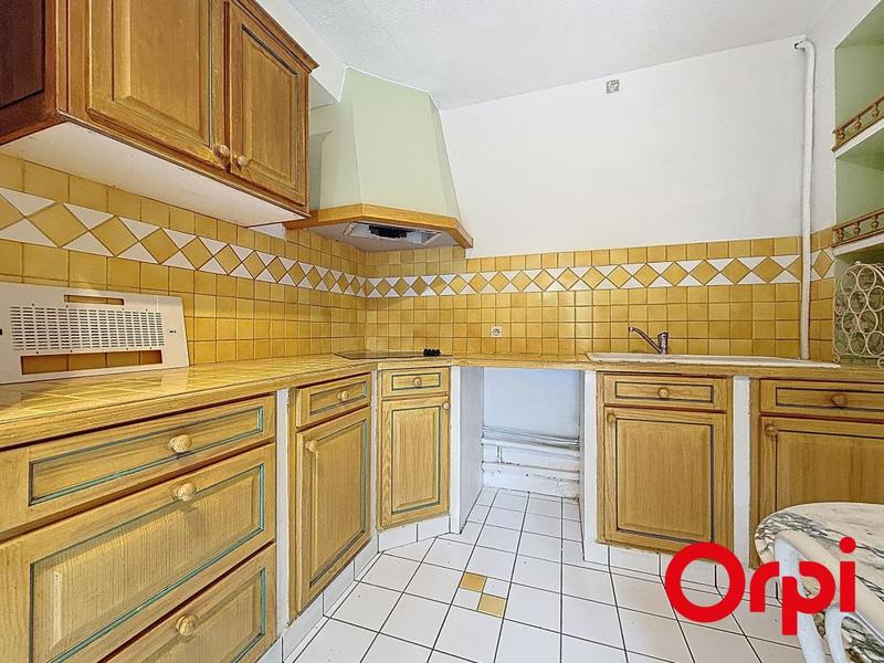 Maison - 198 m² - 8 pièces