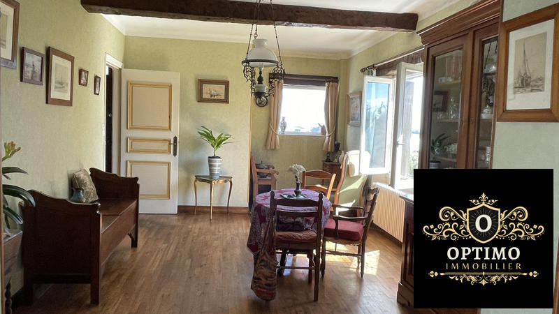 Maison traditionnelle - 133 m² - 5 pièces