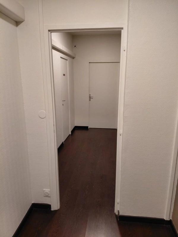 Bureau - 89 m² - 7 pièces