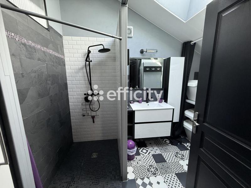 Maison - 125 m² - 5 pièces