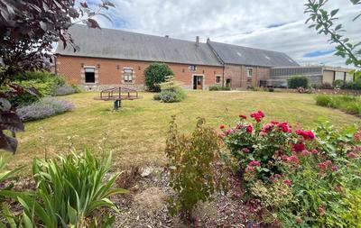 Maison - 304 m² - 10 pièces