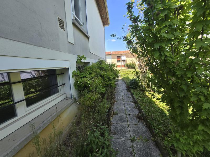 Maison - 141 m² - 8 pièces