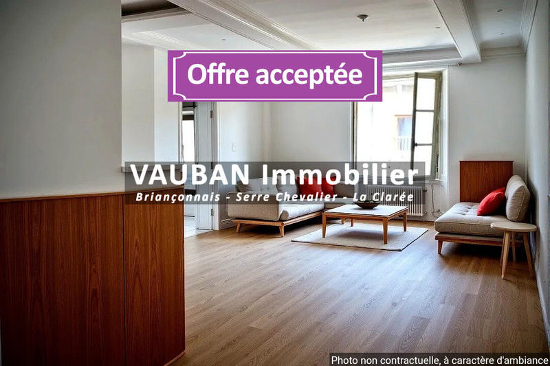 Appartement - 112 m² - 7 pièces