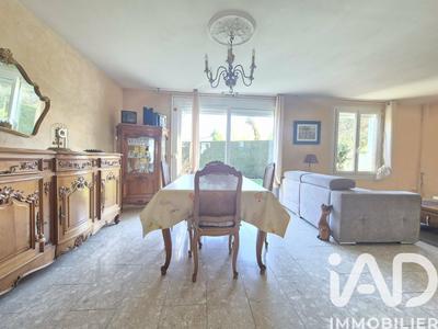 Maison - 101 m² - 4 pièces