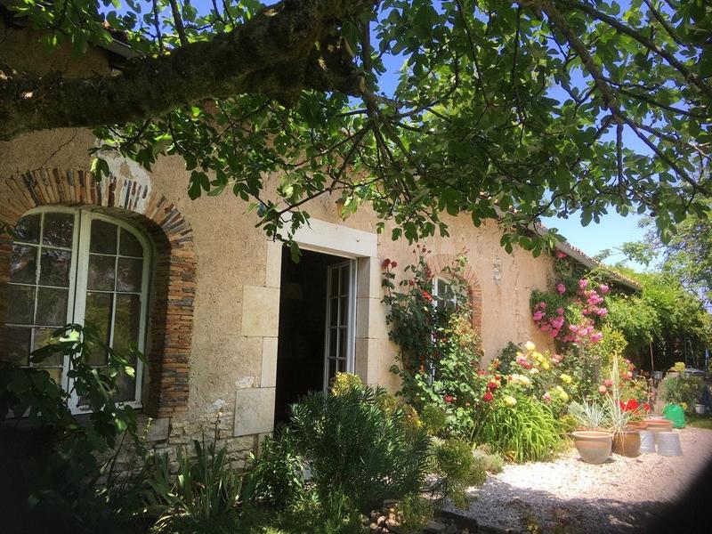 Maison - 320 m² - 13 pièces