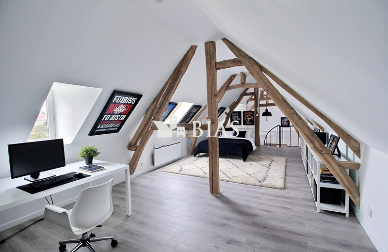 Maison - 140 m² - 6 pièces