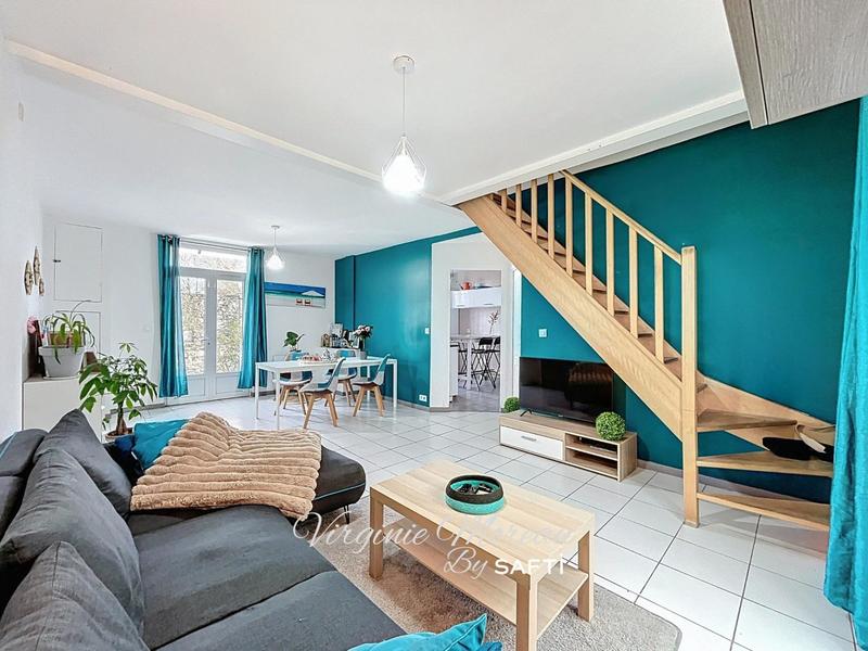 Maison - 88 m² - 4 pièces