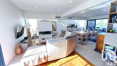 Appartement - 151 m² - 5 pièces