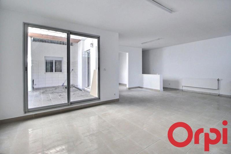 Local commercial - 186 m²