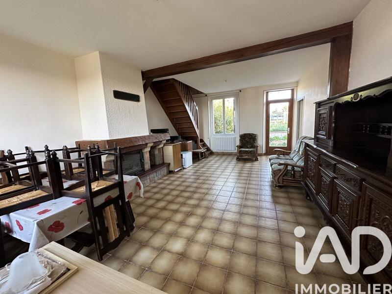 Maison - 95 m² - 4 pièces