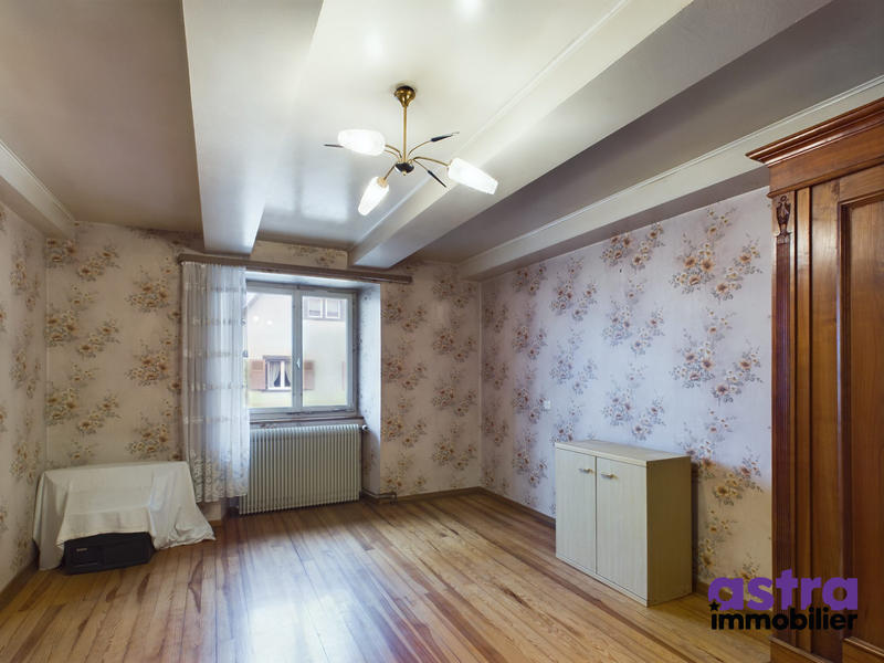 Maison ancienne - 133 m² - 7 pièces