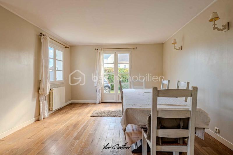 Maison - 151 m² - 6 pièces