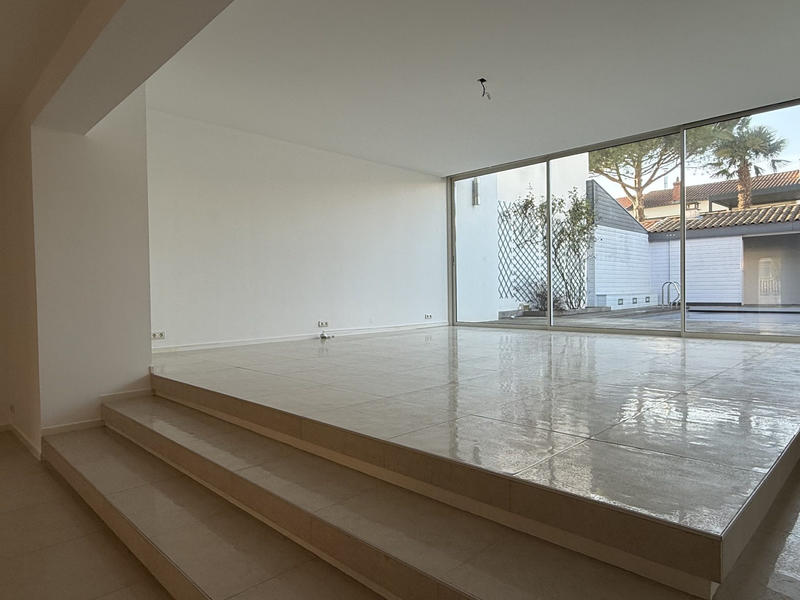 Maison - 178 m² - 5 pièces