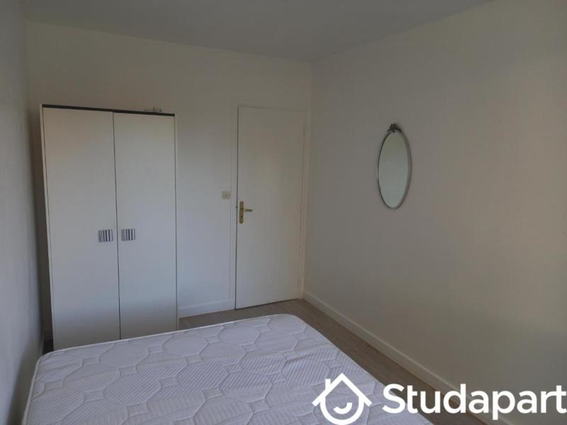 Chambre - 12 m² - 1 pièce