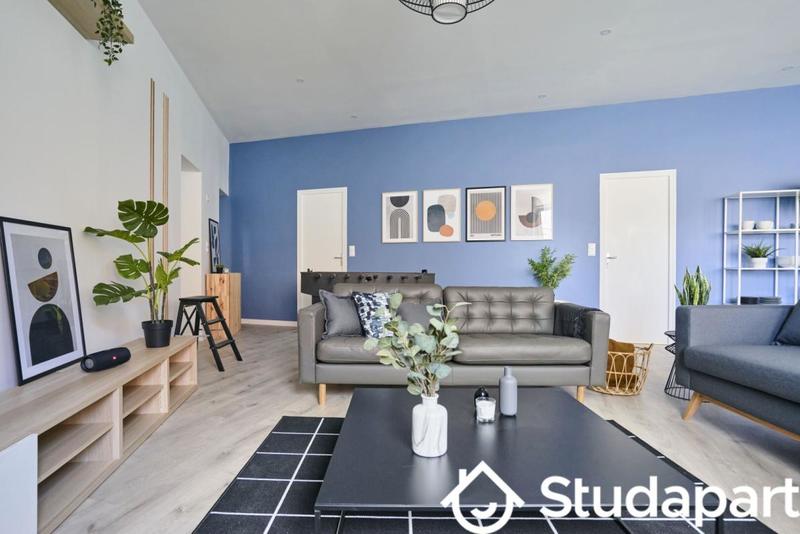 Chambre - 13 m² - 1 pièce