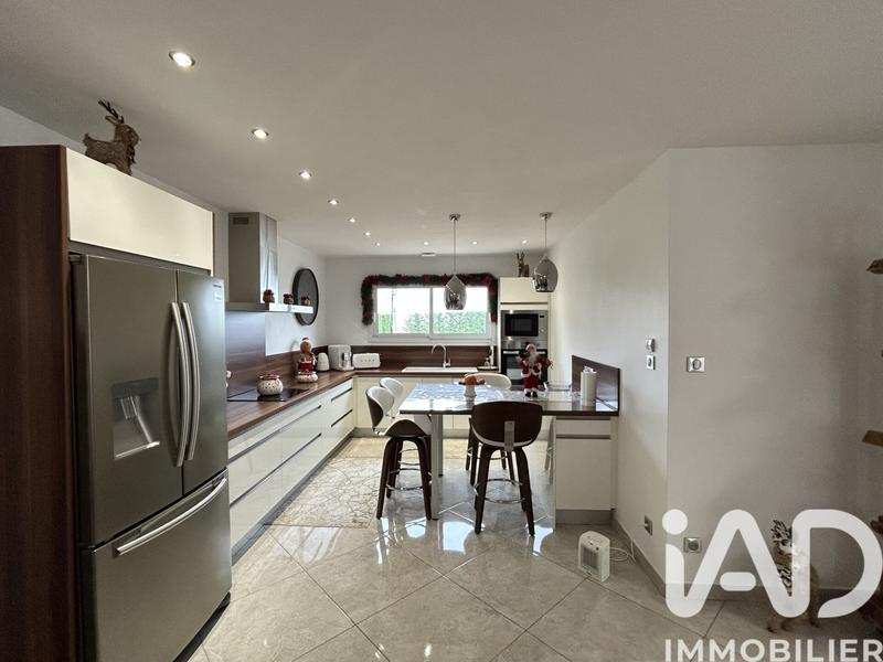 Maison - 116 m² - 4 pièces