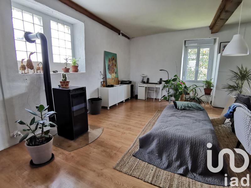 Maison - 550 m² - 16 pièces