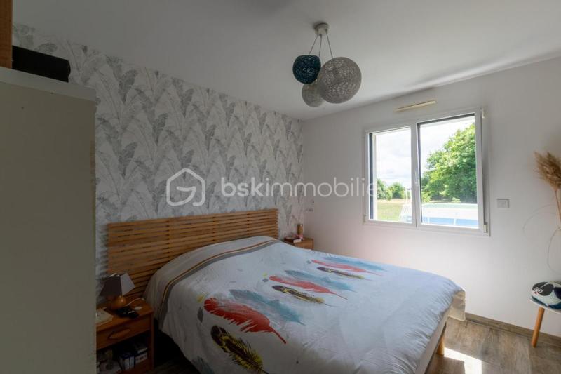 Maison - 168 m² - 8 pièces