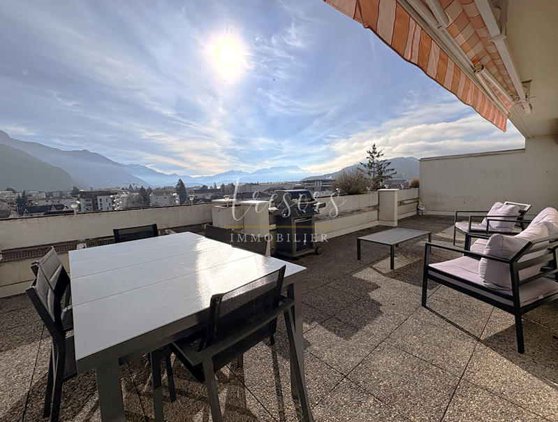 Appartement - 154 m² - 6 pièces