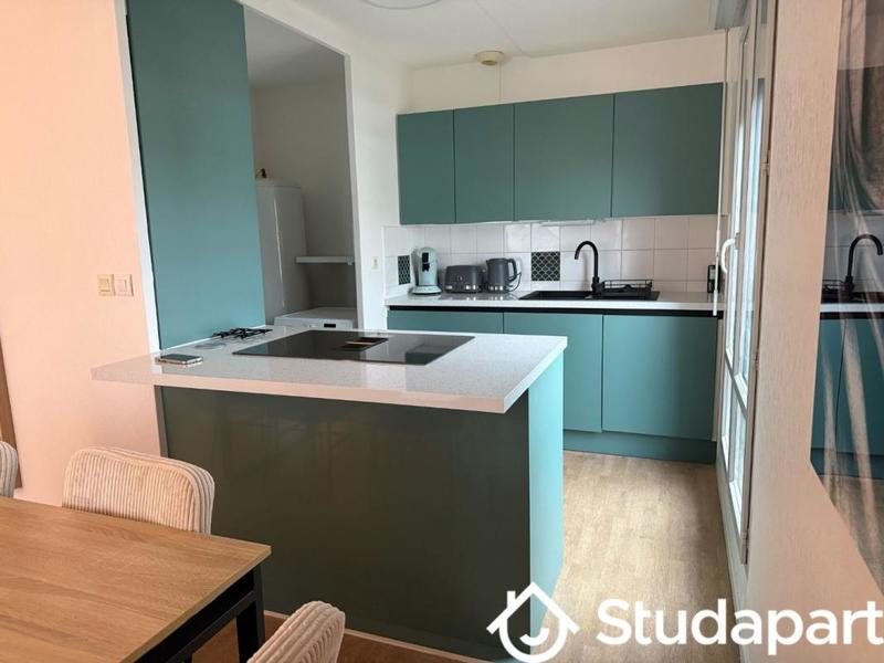 Chambre - 12 m² - 1 pièce