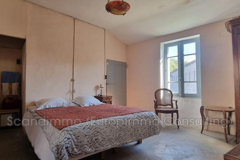 Maison - 142 m² - 7 pièces