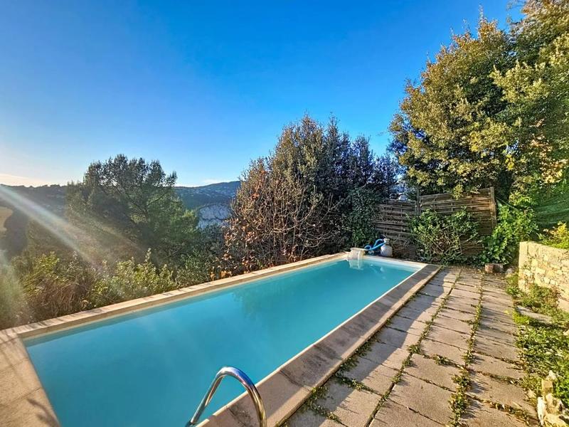 Maison - 89 m² - 4 pièces