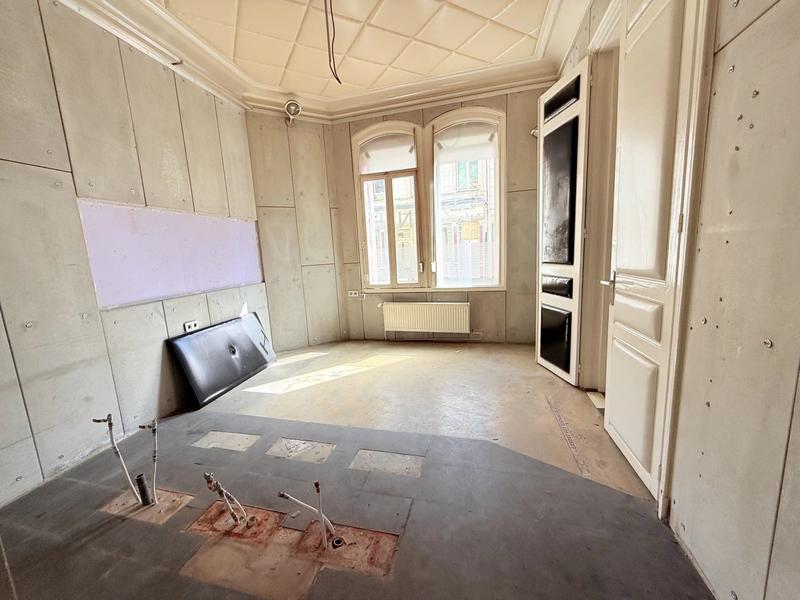 Bureau - 140 m² - 5 pièces