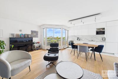 Appartement - 92 m² - 4 pièces