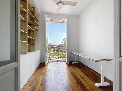 Bureau - 160 m² - 4 pièces