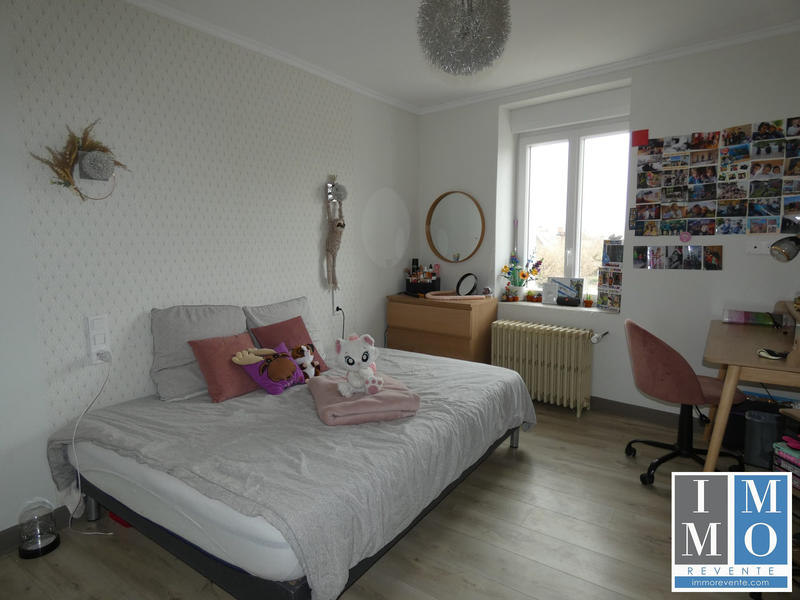 Maison ancienne - 286 m² - 10 pièces