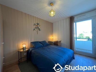 Chambre - 11 m² - 1 pièce