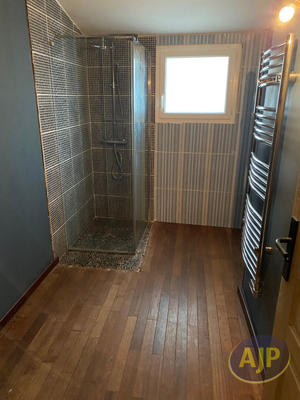 Maison - 68 m² - 2 pièces