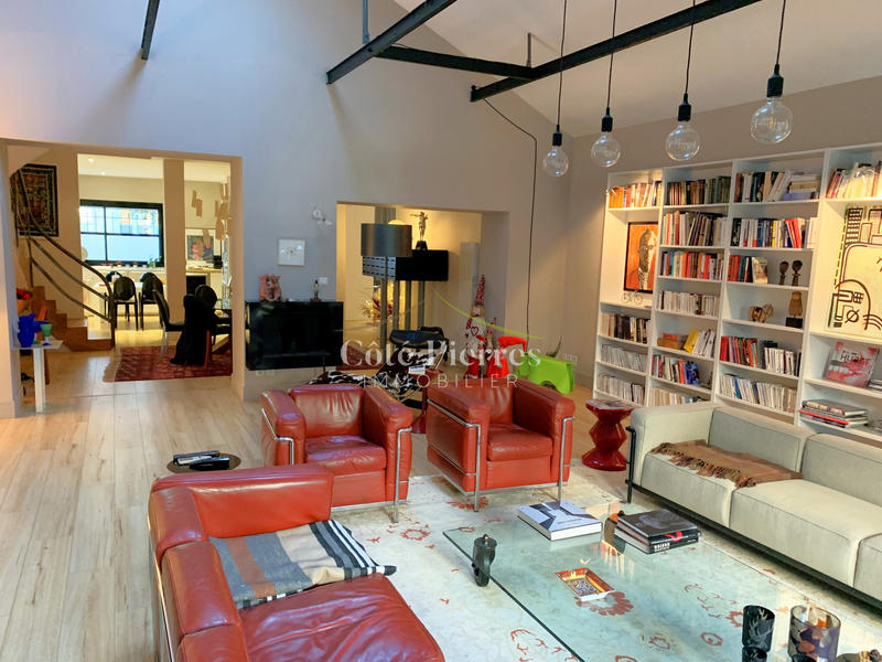 Maison - 200 m² - 4 pièces