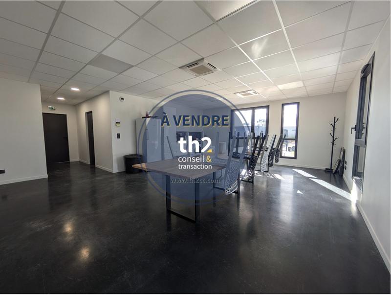 Local d'activités - 1 008 m²