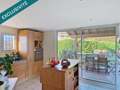 Maison - 196 m² - 7 pièces