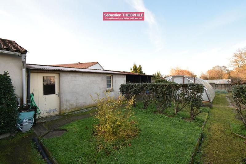 Terrain constructible - 780 m²