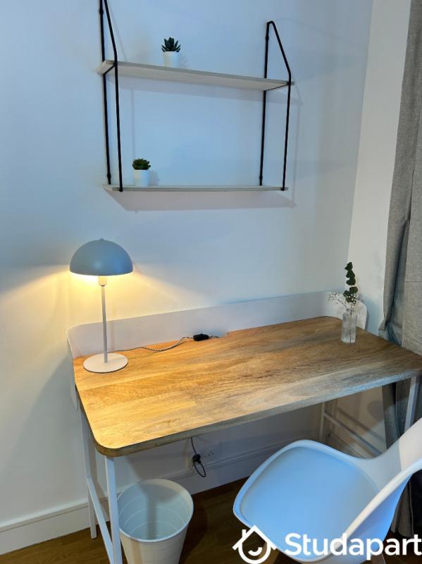 Chambre - 11 m² - 1 pièce